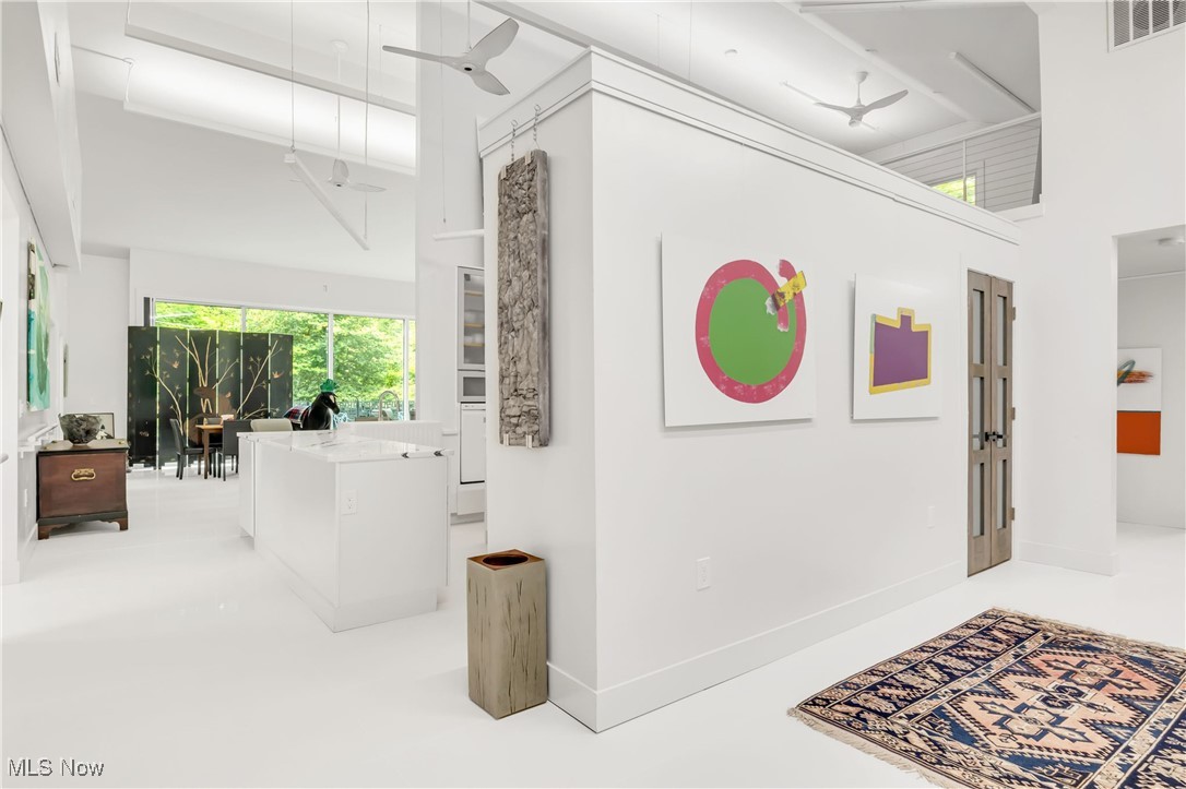 12866 Lake Shore Boulevard