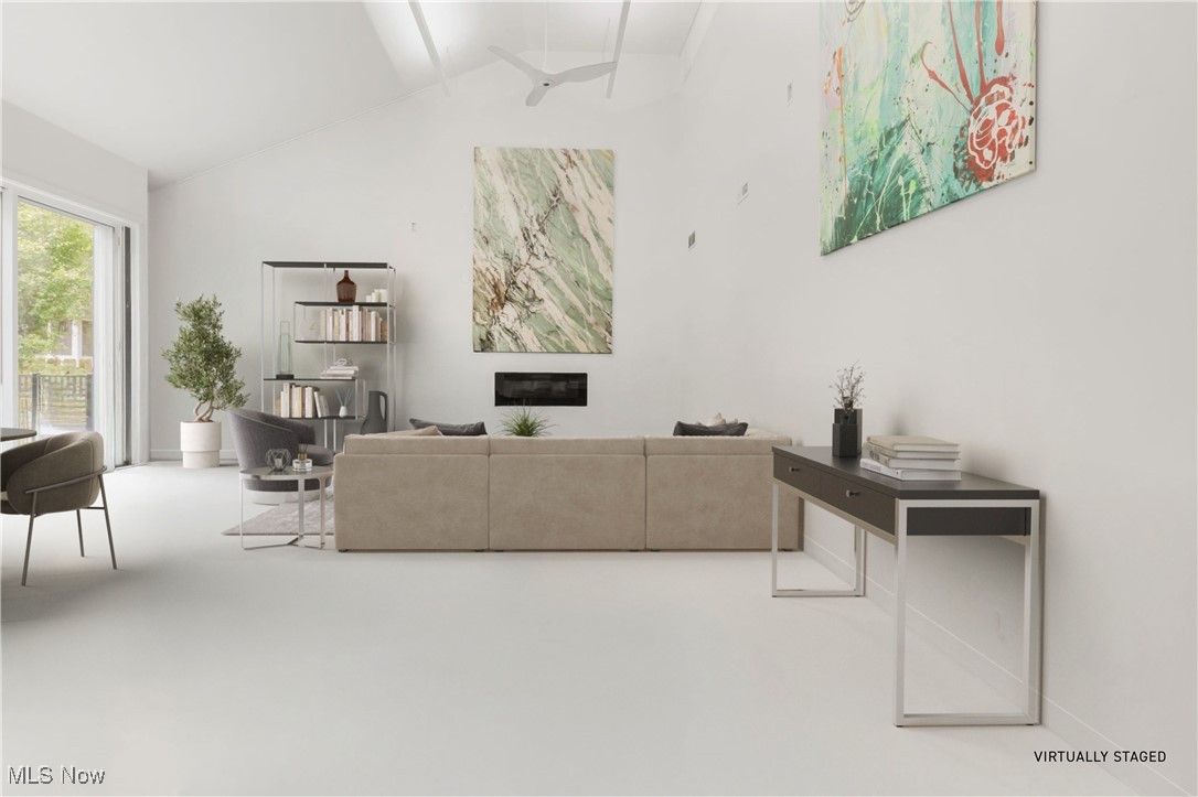 12866 Lake Shore Boulevard