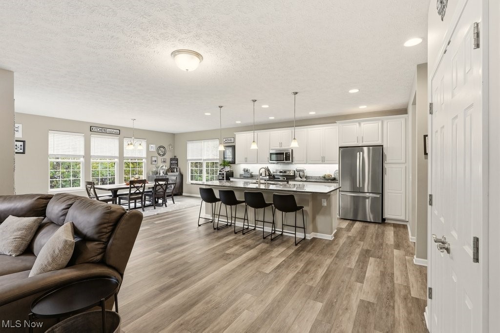 9999 Forest Valley Lane