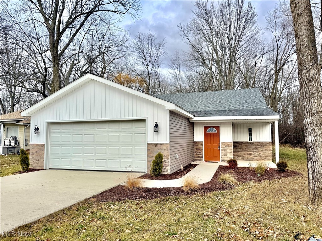 246 W Hamilton Street