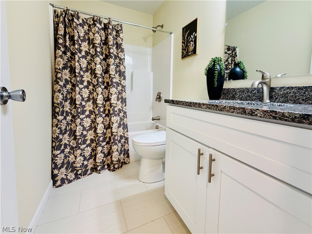 246 W Hamilton Street