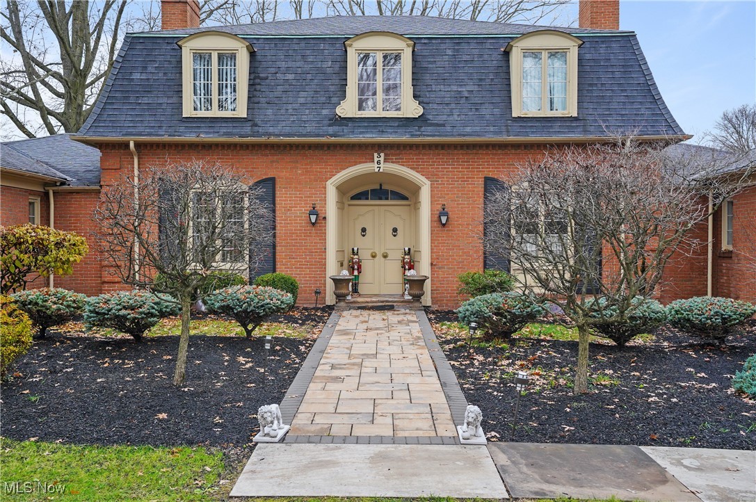 367 Country Club Drive NE