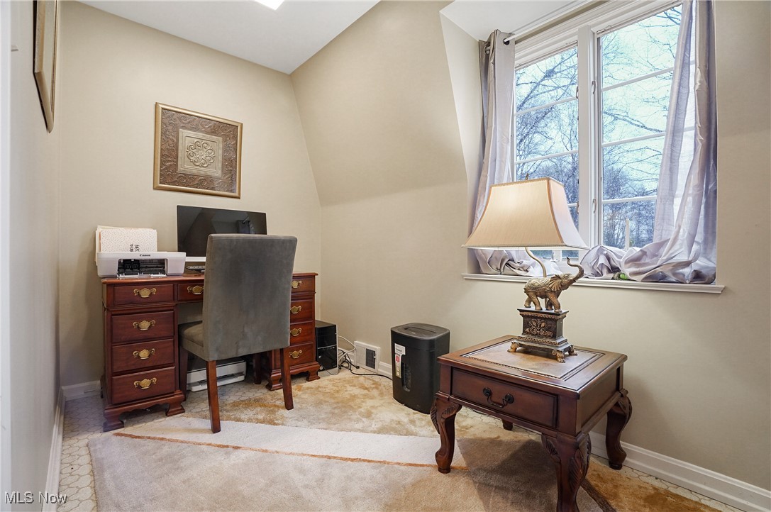 367 Country Club Drive NE