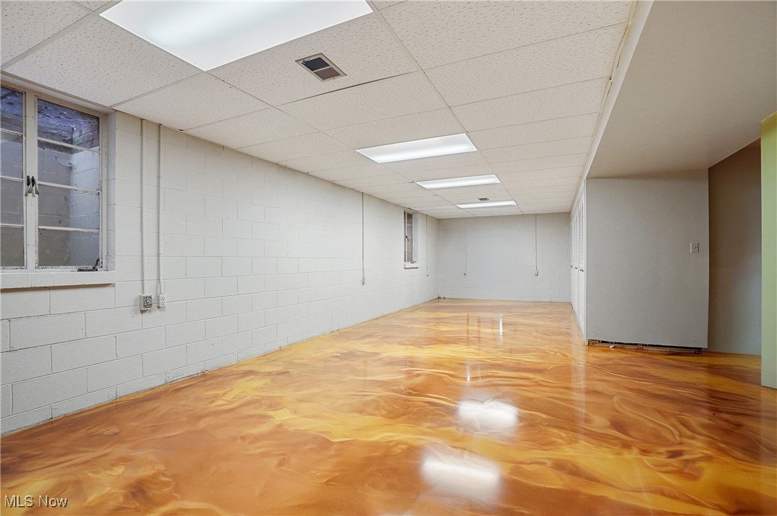 367 Country Club Drive NE