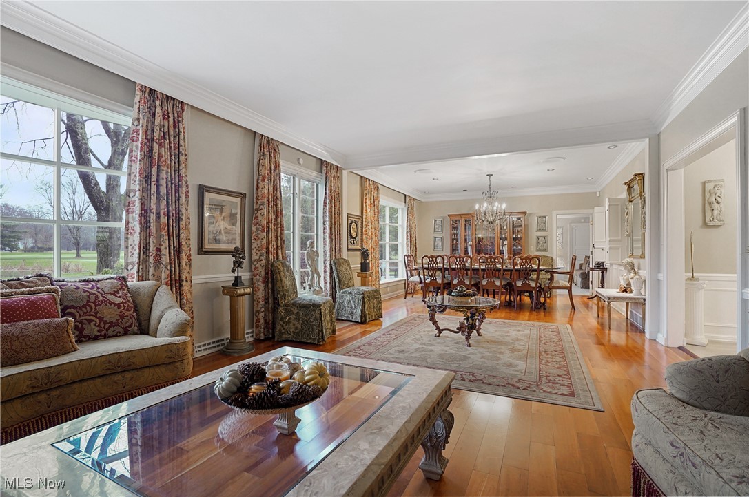 367 Country Club Drive NE