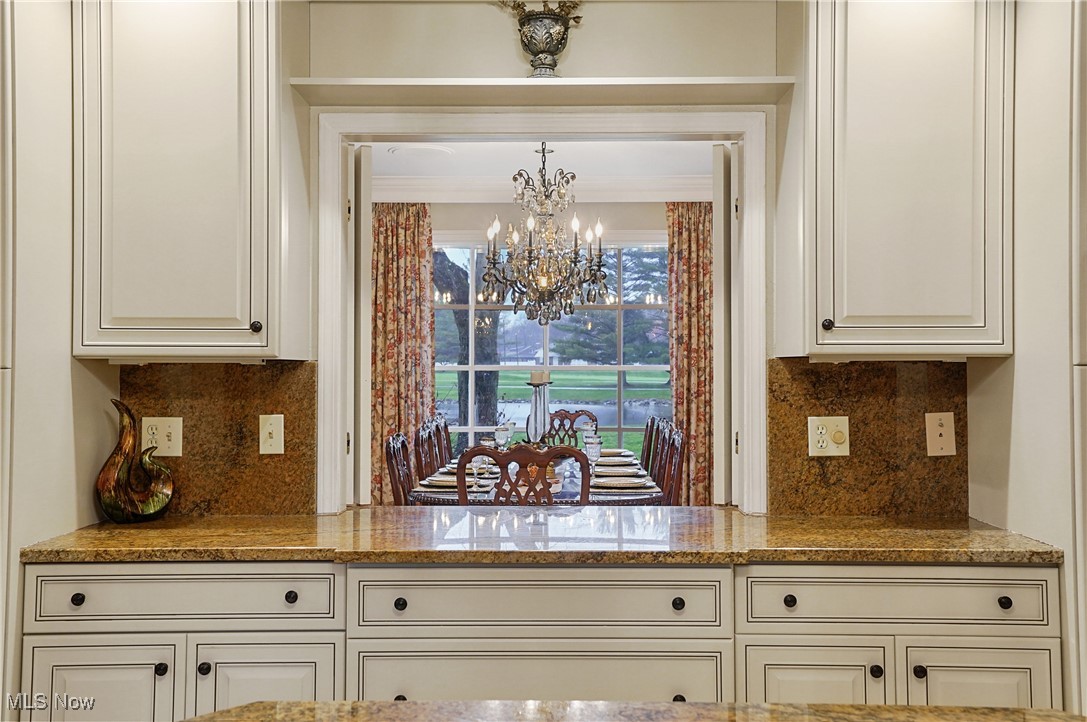 367 Country Club Drive NE