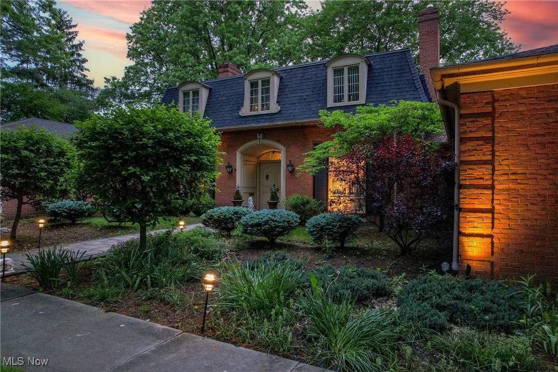 367 Country Club Drive NE