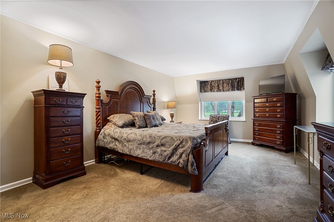 367 Country Club Drive NE