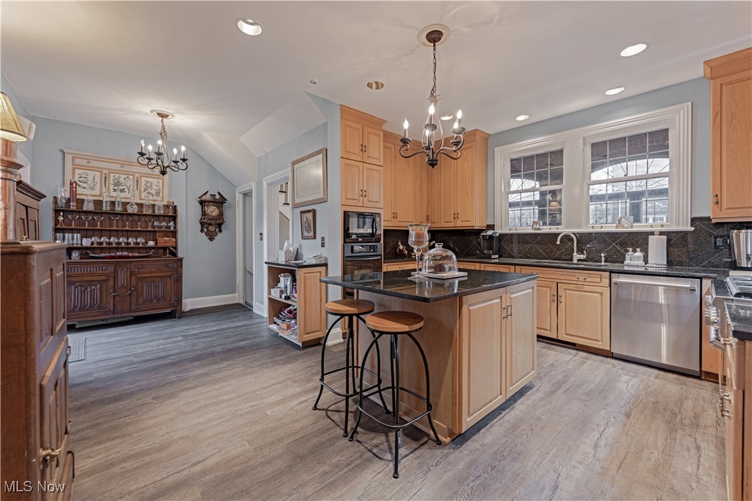 2917 N Park Boulevard