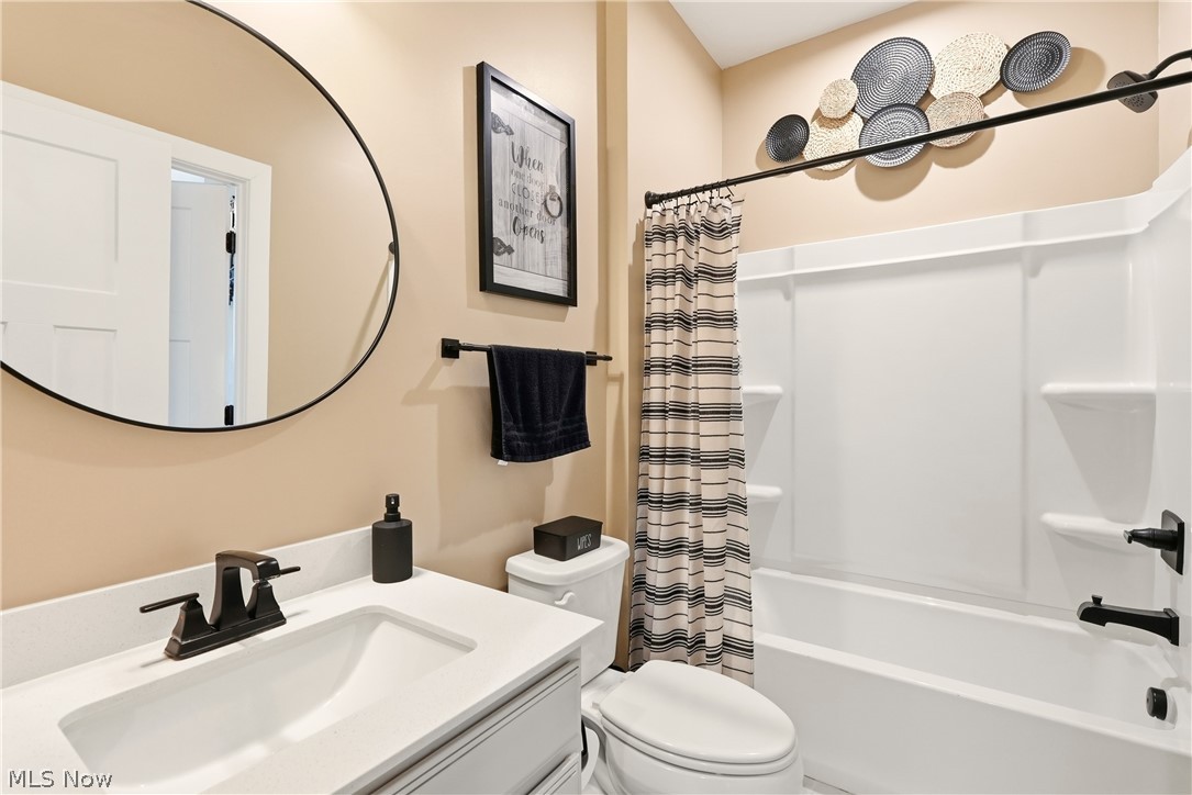 1404 Southbrook Circle NE