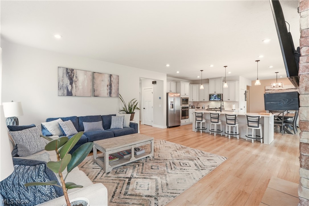 1404 Southbrook Circle NE