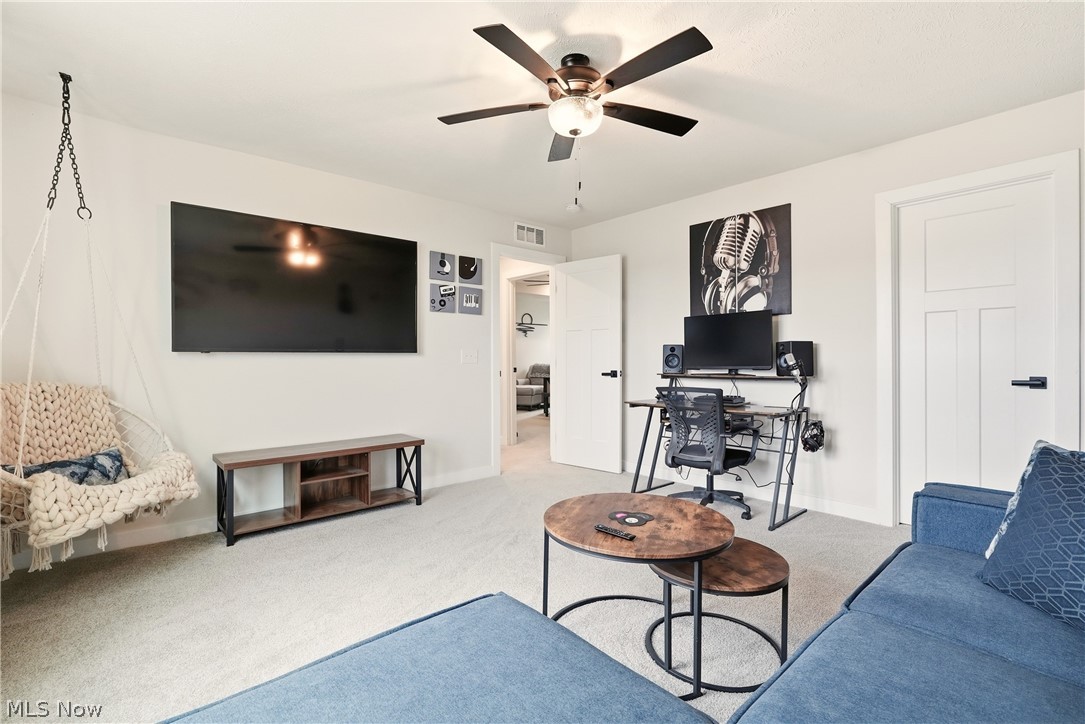 1404 Southbrook Circle NE