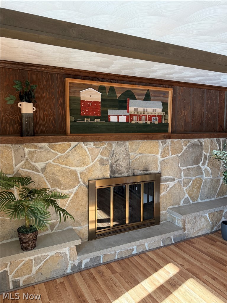 382 E Mohawk Drive