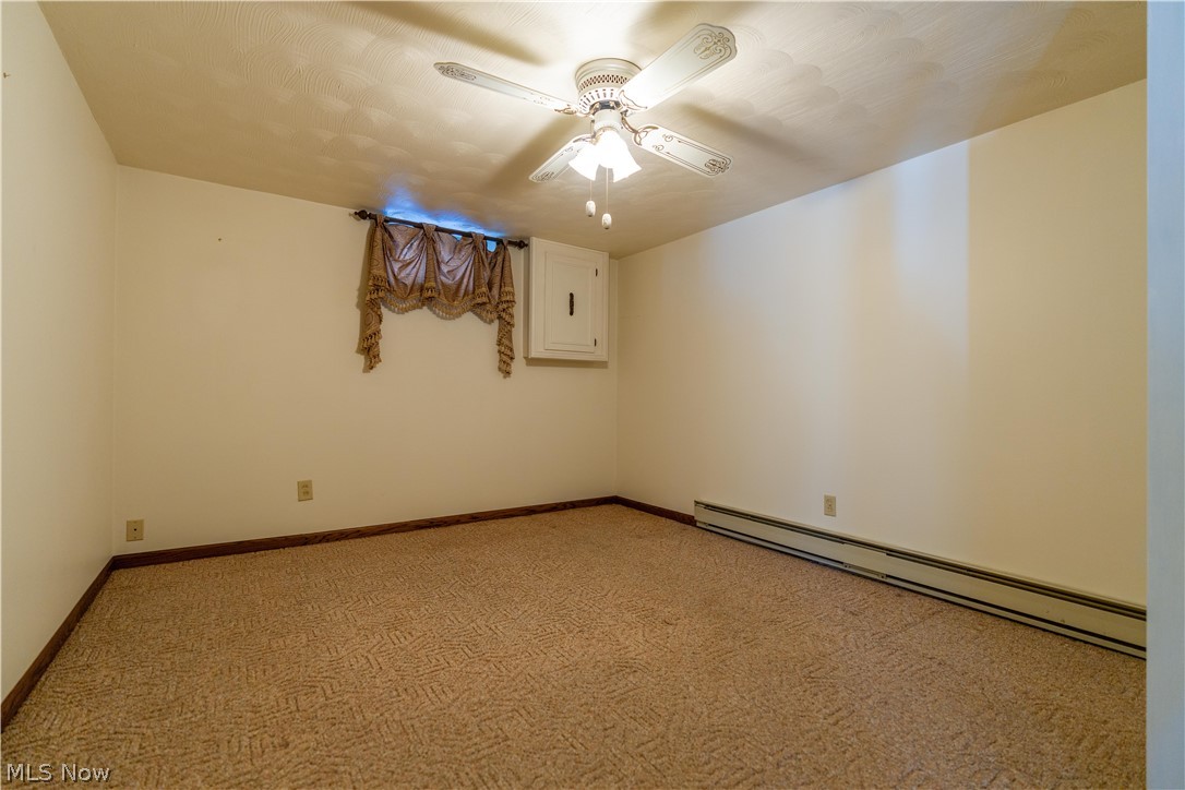382 E Mohawk Drive