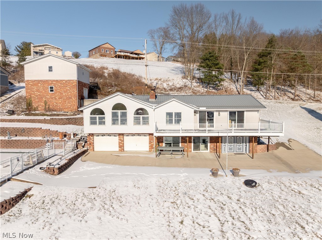 382 E Mohawk Drive