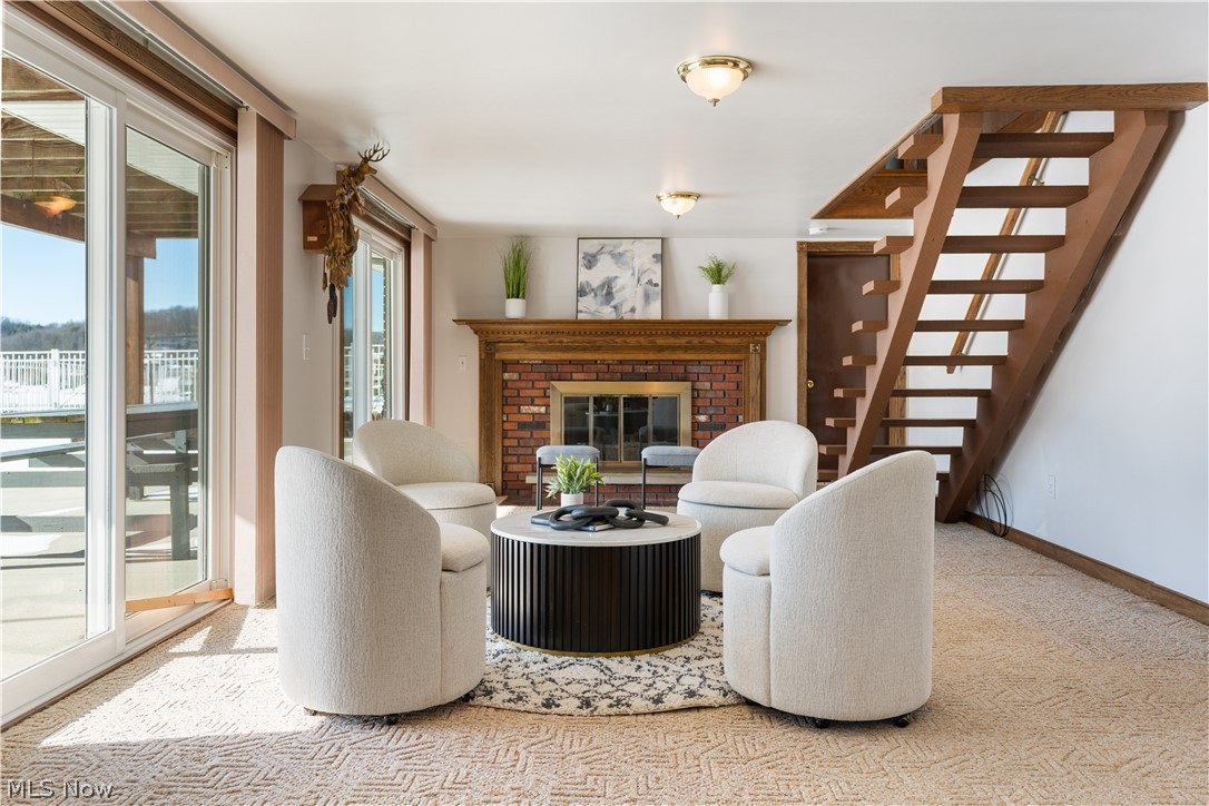 382 E Mohawk Drive