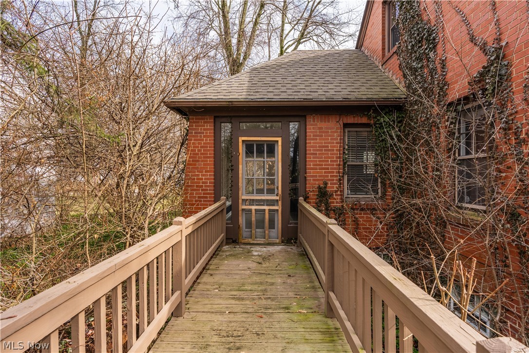 240 Sand Run Road