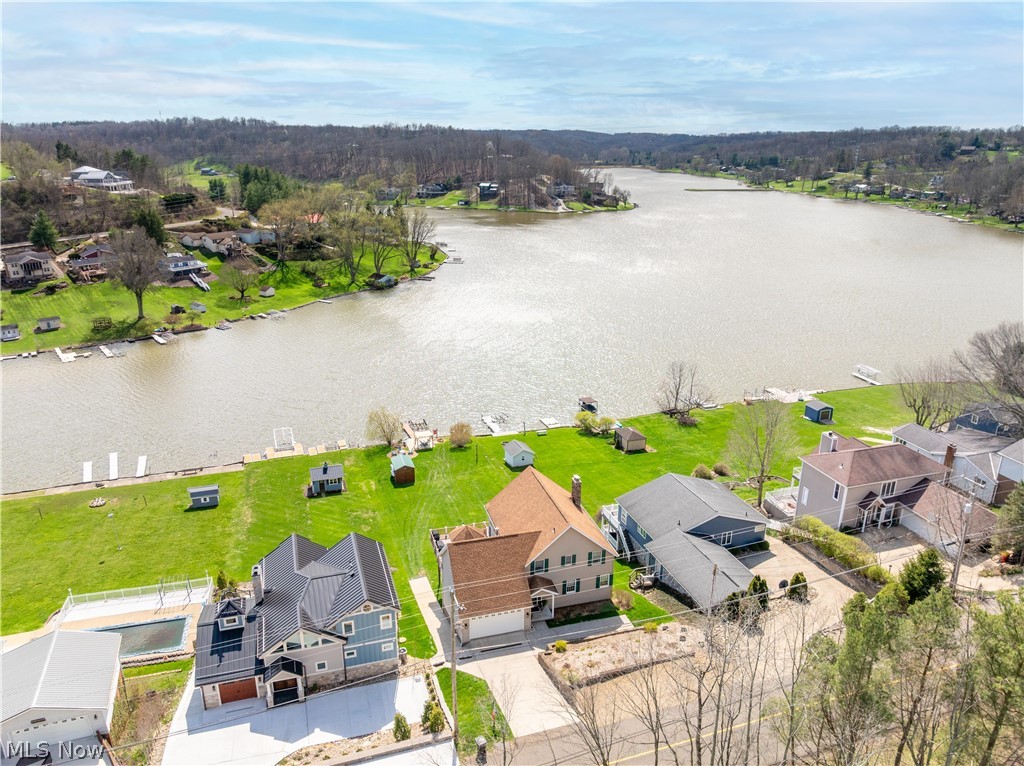 376 E Mohawk Drive