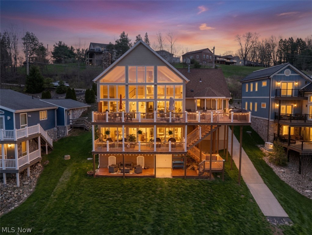 376 E Mohawk Drive
