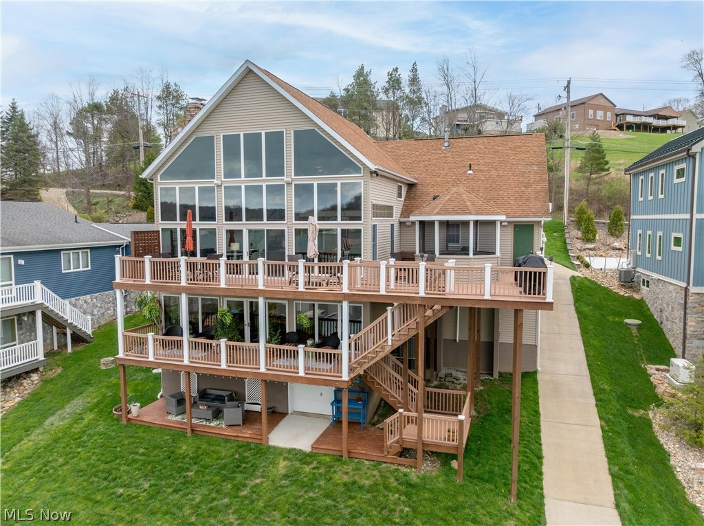 376 E Mohawk Drive