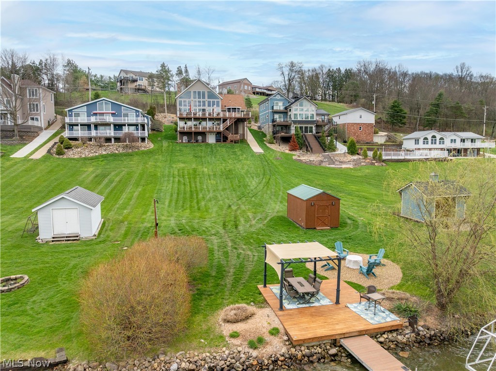 376 E Mohawk Drive