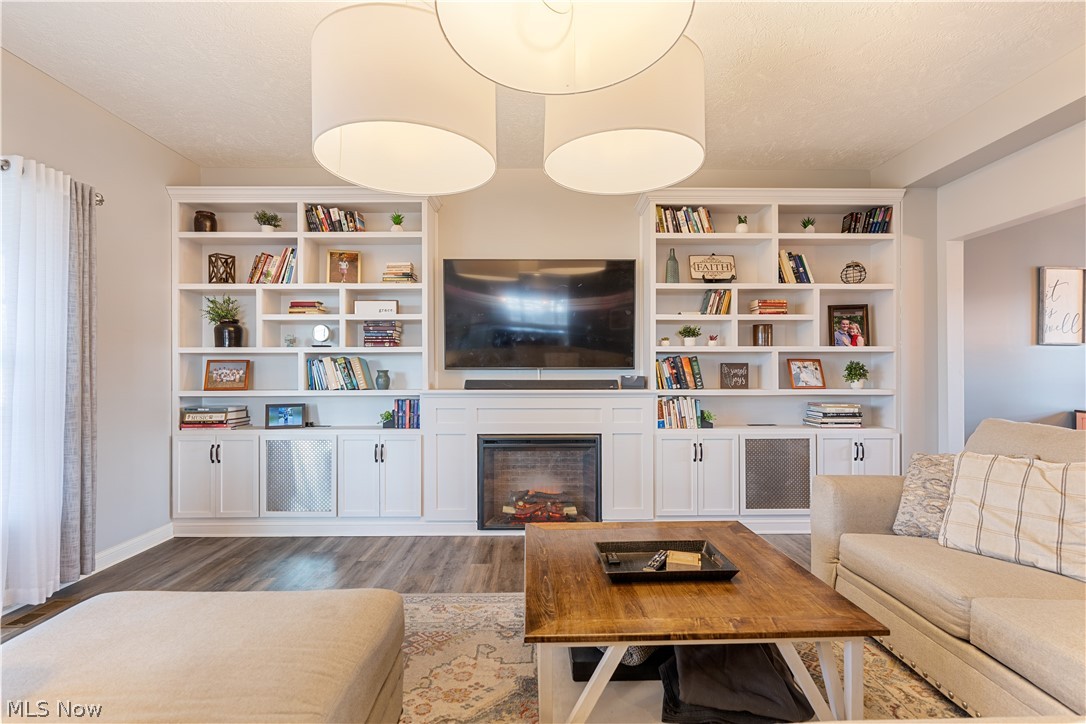 2343 Pebble Brook Path