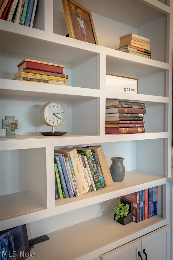 2343 Pebble Brook Path