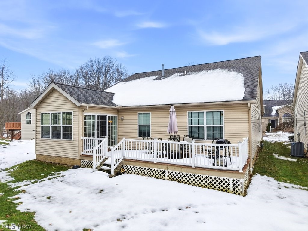 2551 Edgebrook Crossing