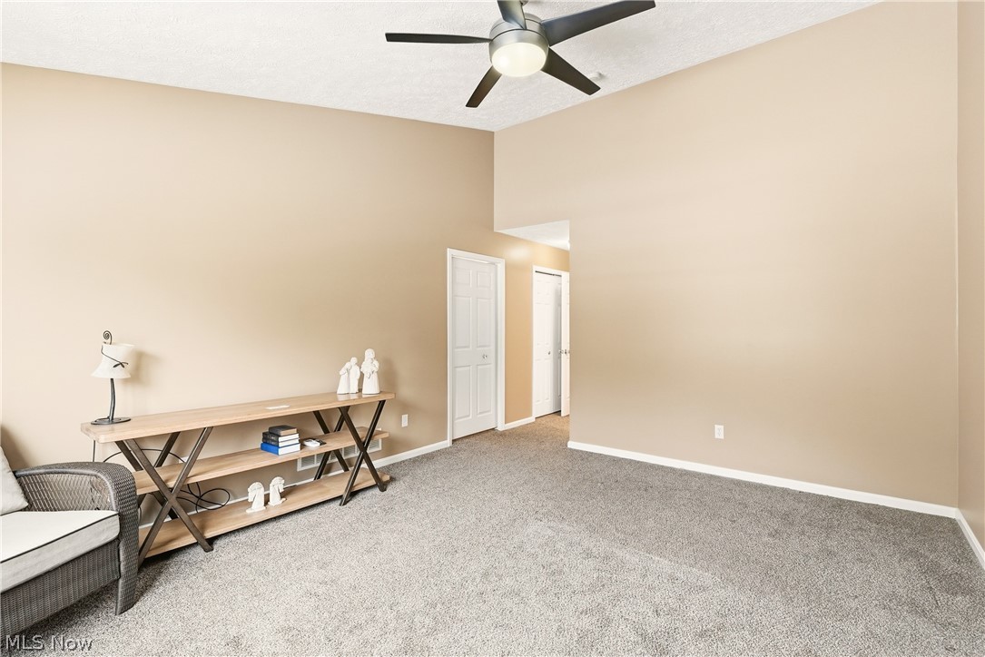 2551 Edgebrook Crossing