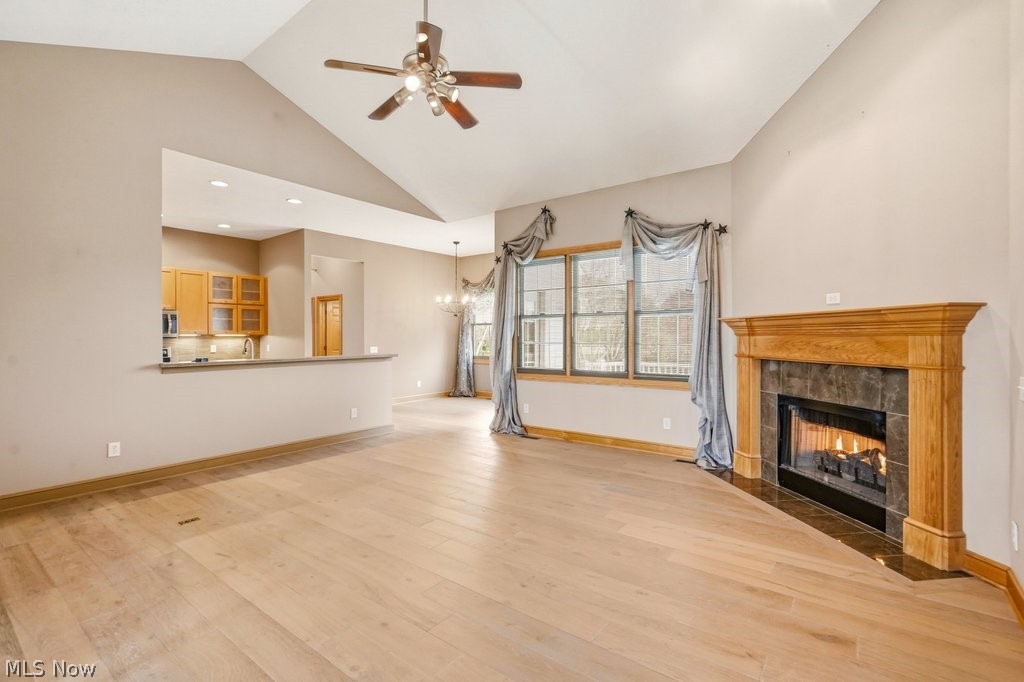 2253 Grimsby Street NW