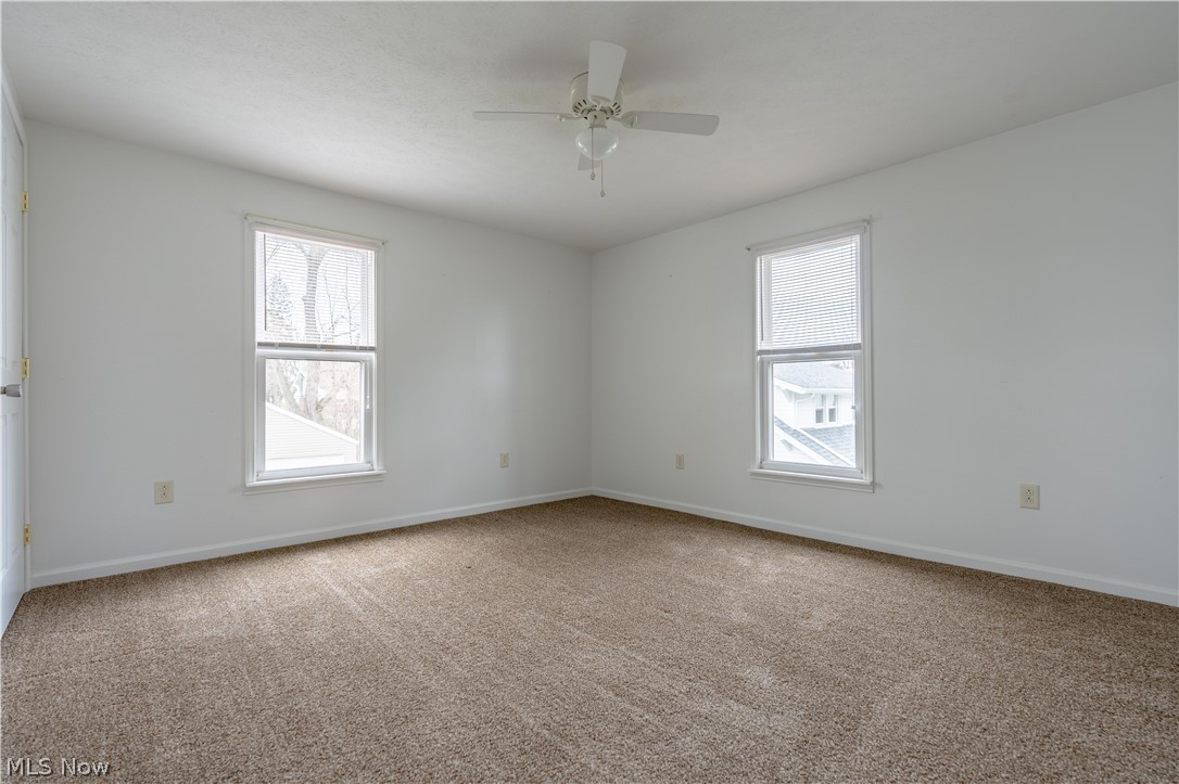 1841 S Freedom Avenue