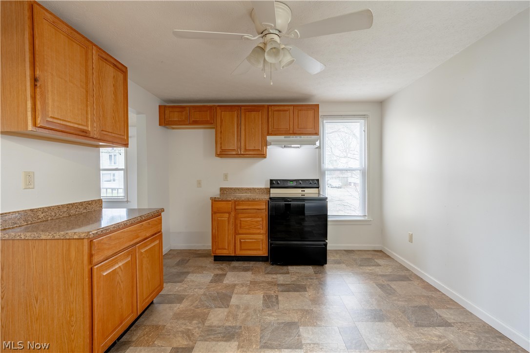 1841 S Freedom Avenue