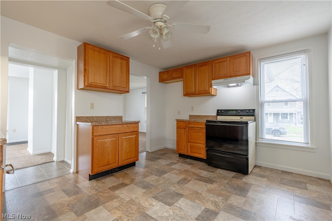 1841 S Freedom Avenue