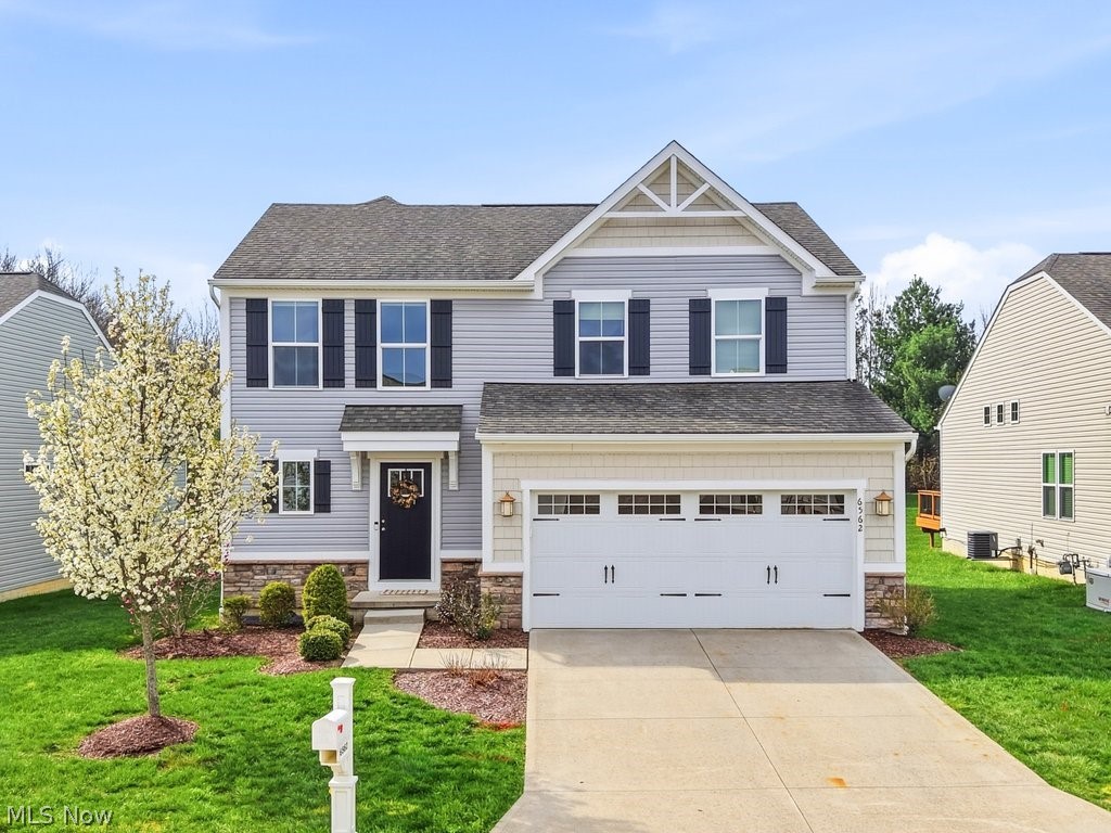 6562 Wisteria Lane