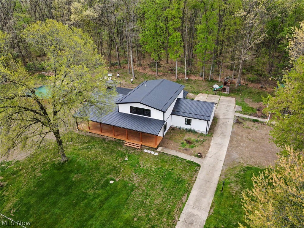 47176 Chippewa Trail