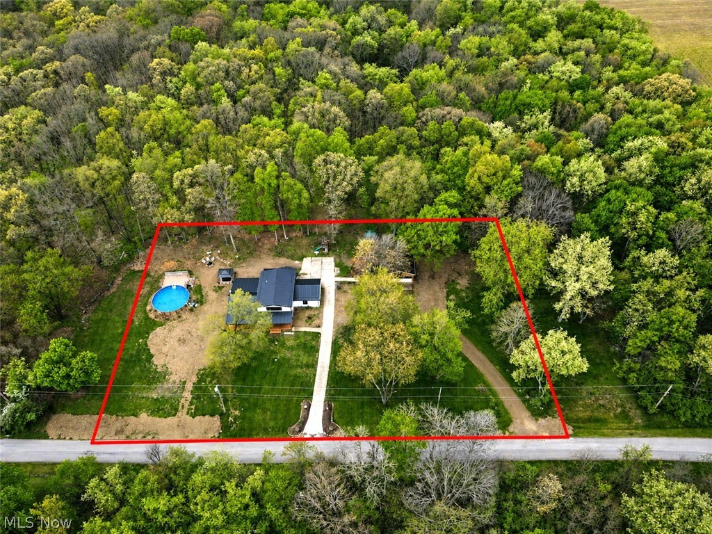47176 Chippewa Trail