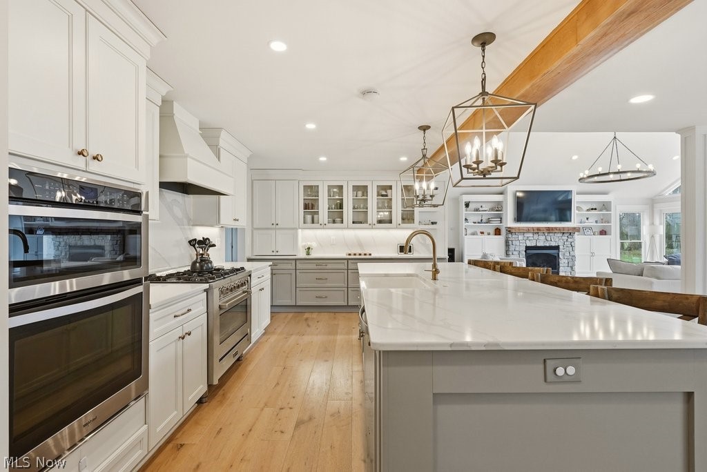 29126 Shaker Boulevard