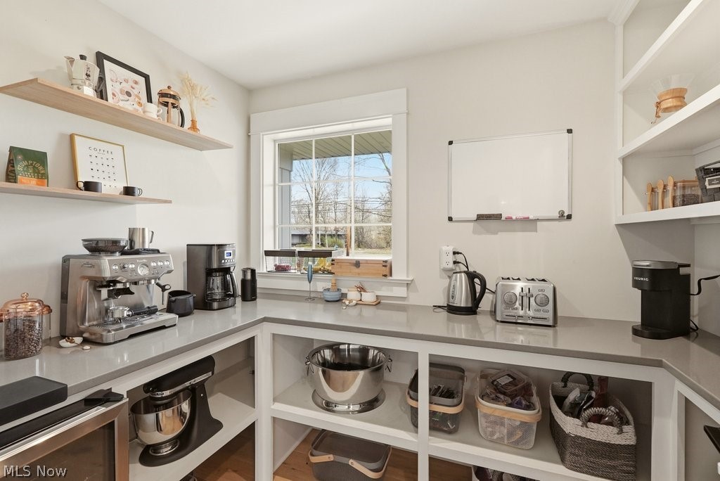 29126 Shaker Boulevard