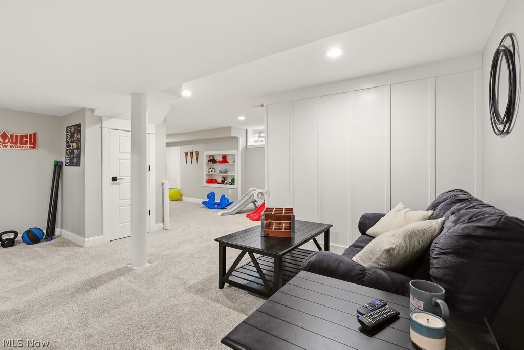 29126 Shaker Boulevard