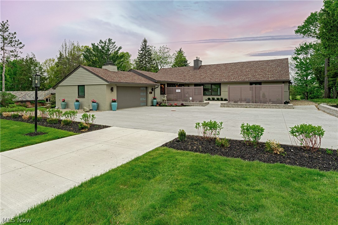 3300 Green Road