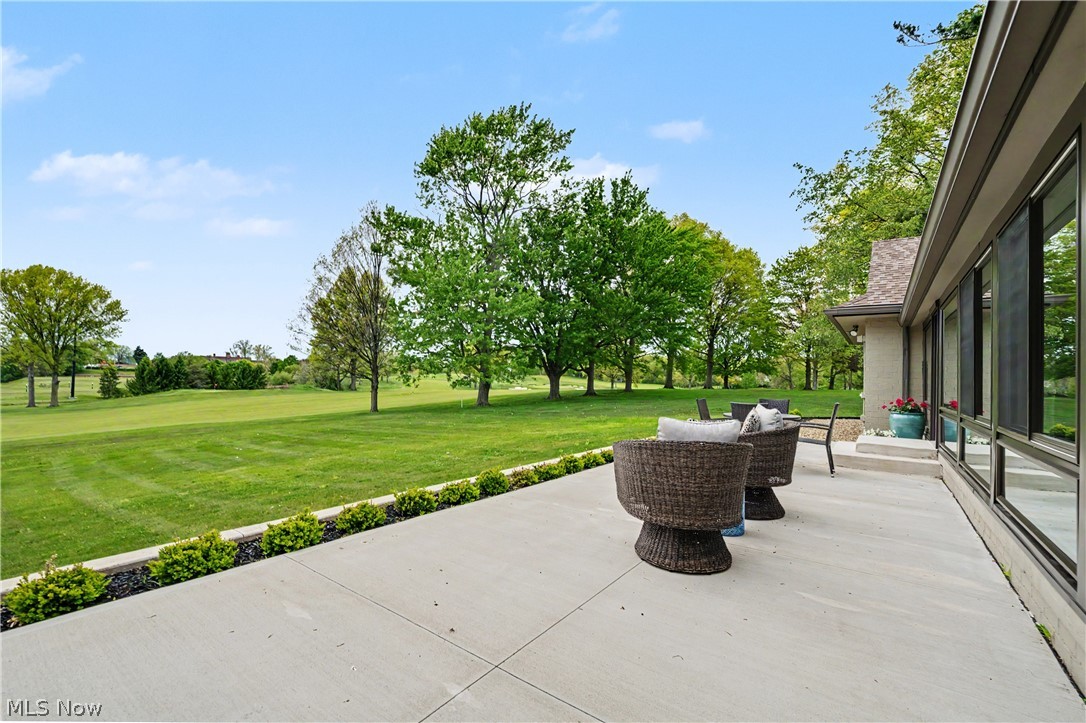 3300 Green Road
