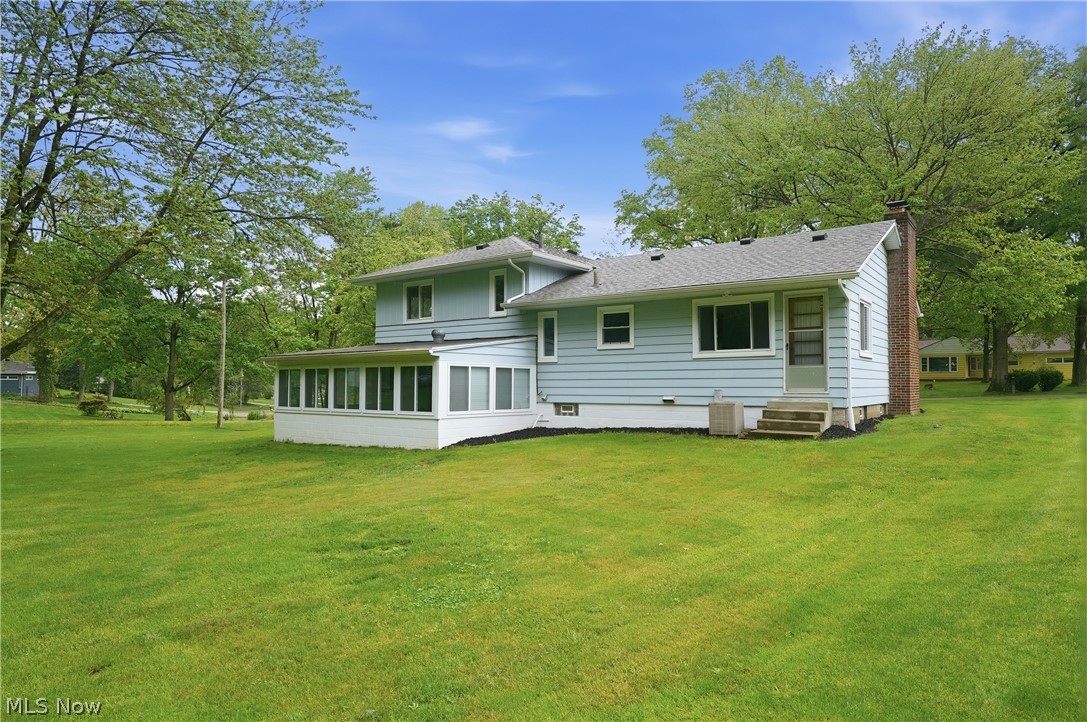 5912 Woodward Drive