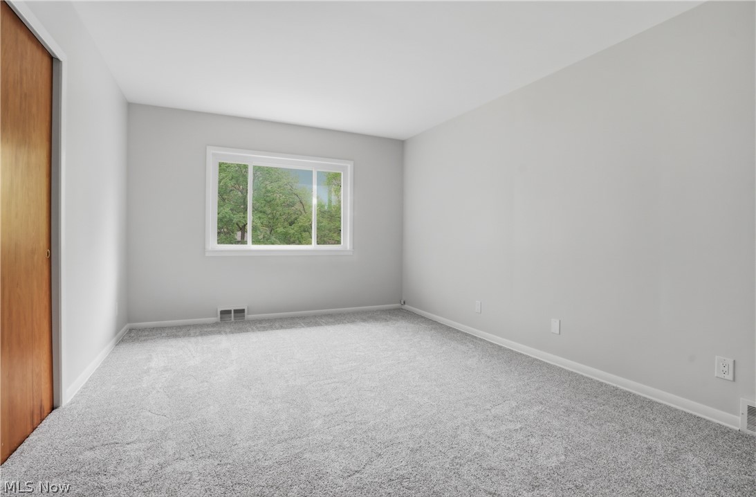 5912 Woodward Drive