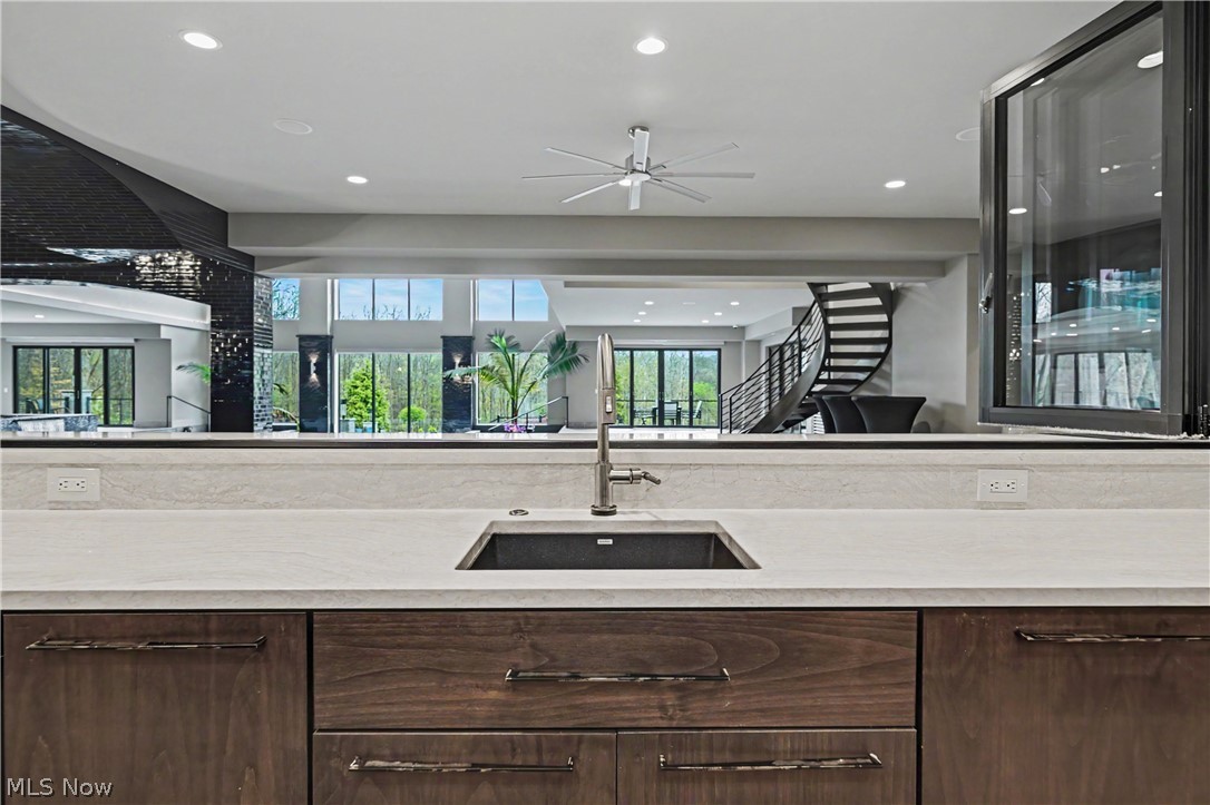 1433 Ridgemont Trail