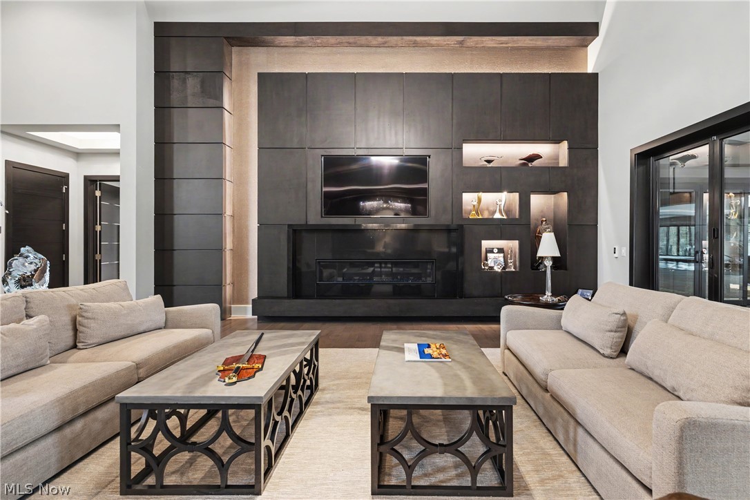 1433 Ridgemont Trail