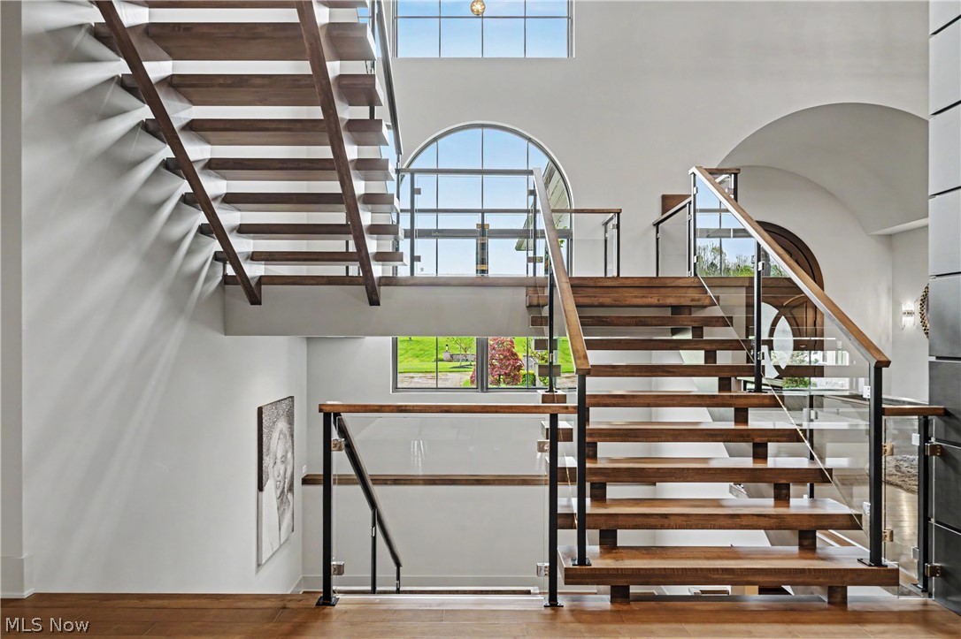1433 Ridgemont Trail