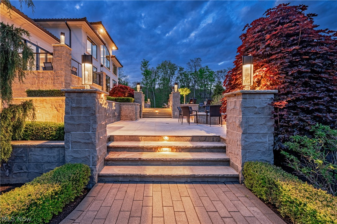 1433 Ridgemont Trail