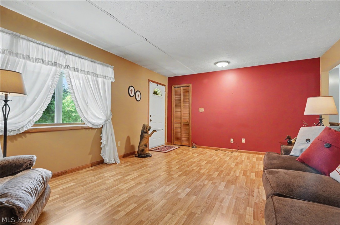 9112 New Road