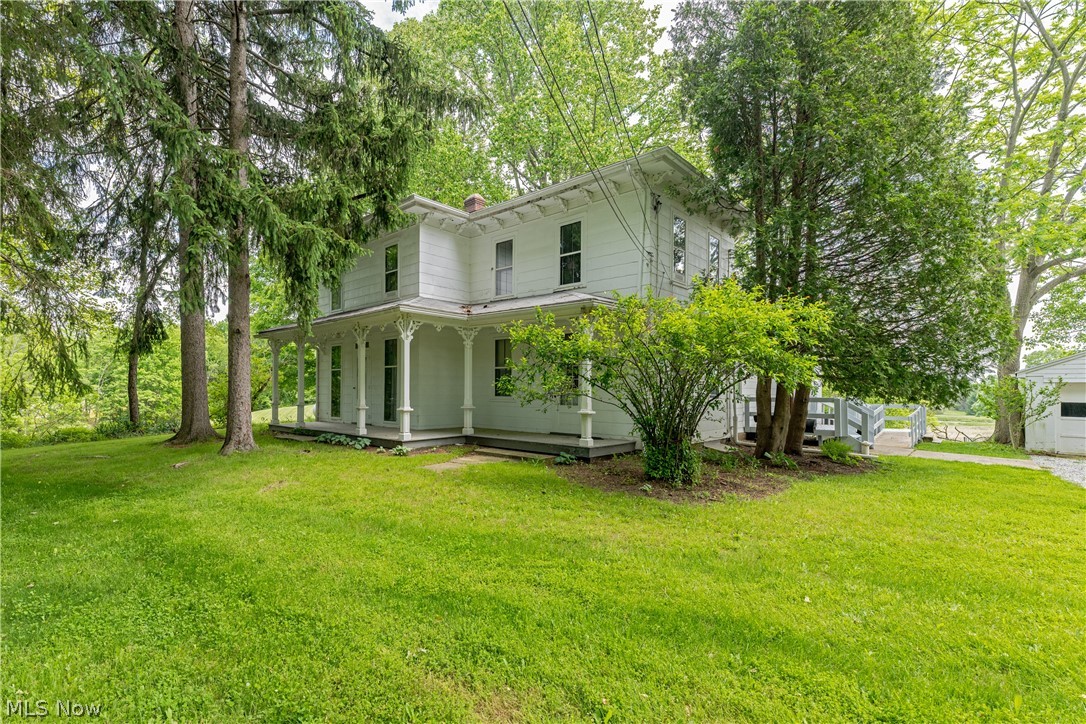 1740 W Comet Road