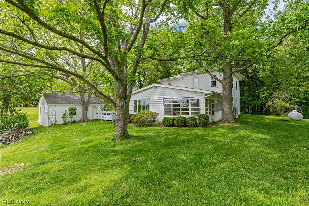 1740 W Comet Road